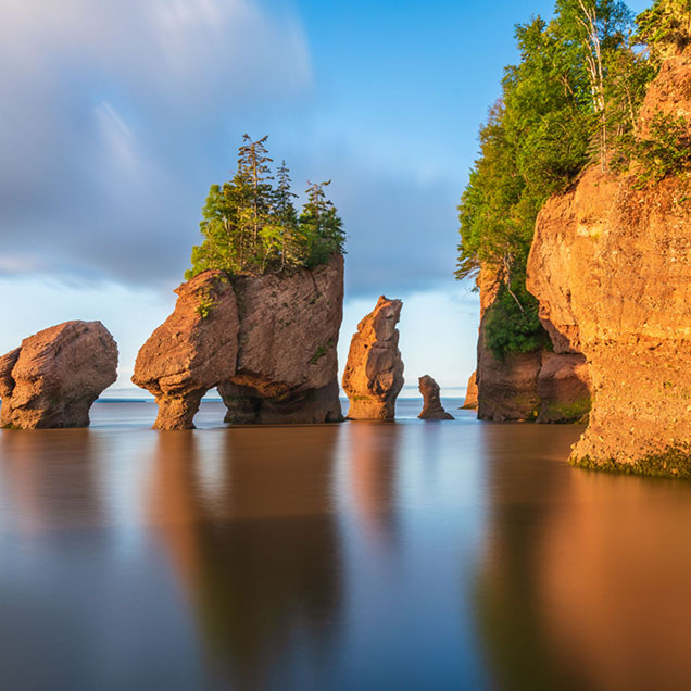 hopewell-rock-new-brunswick-canada-636×636